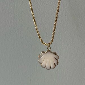 18k Gold-filled and White Shell Pendant Necklace